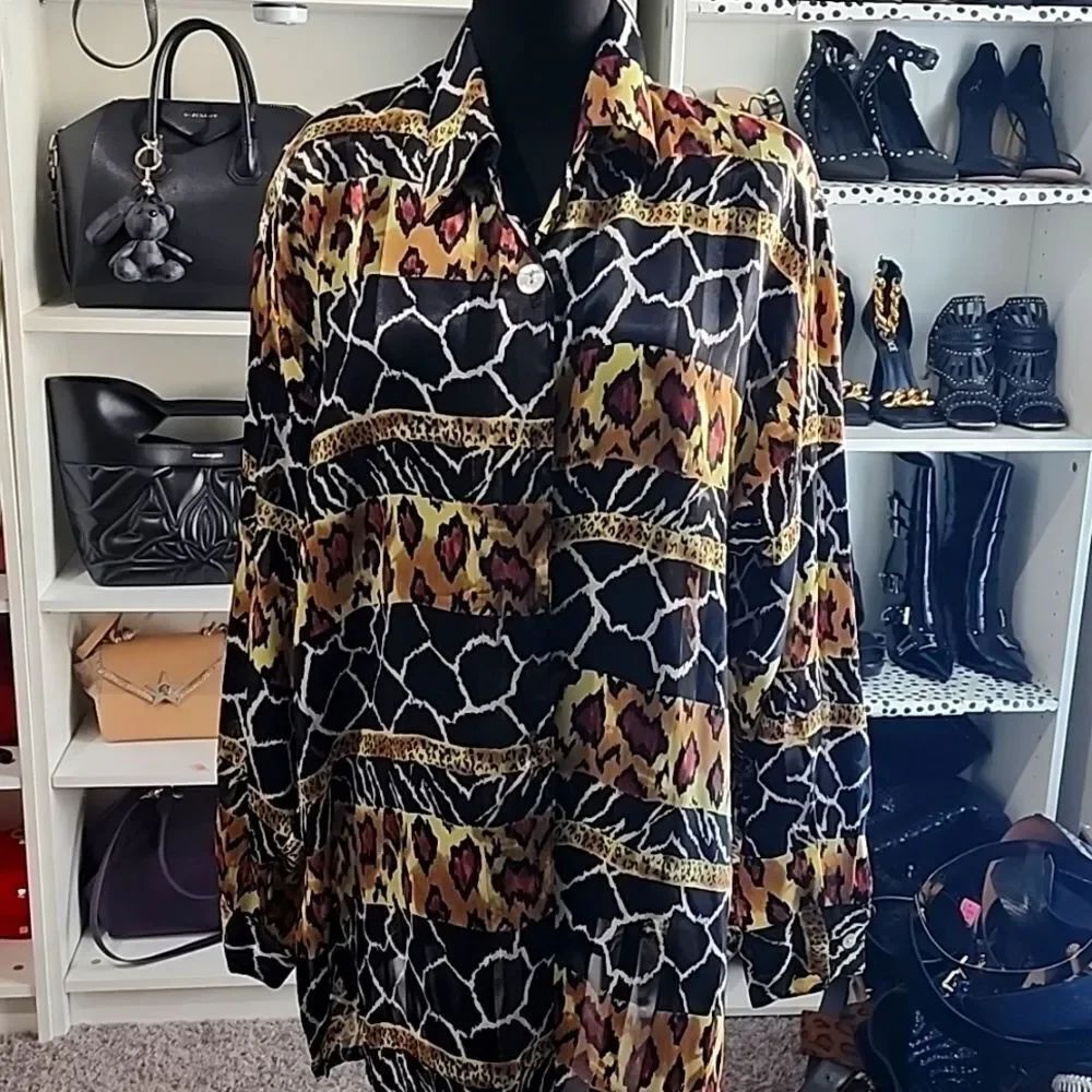 Vintage truffles top sz large